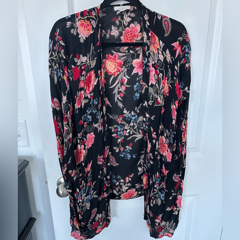 LOFT Floral Kimono